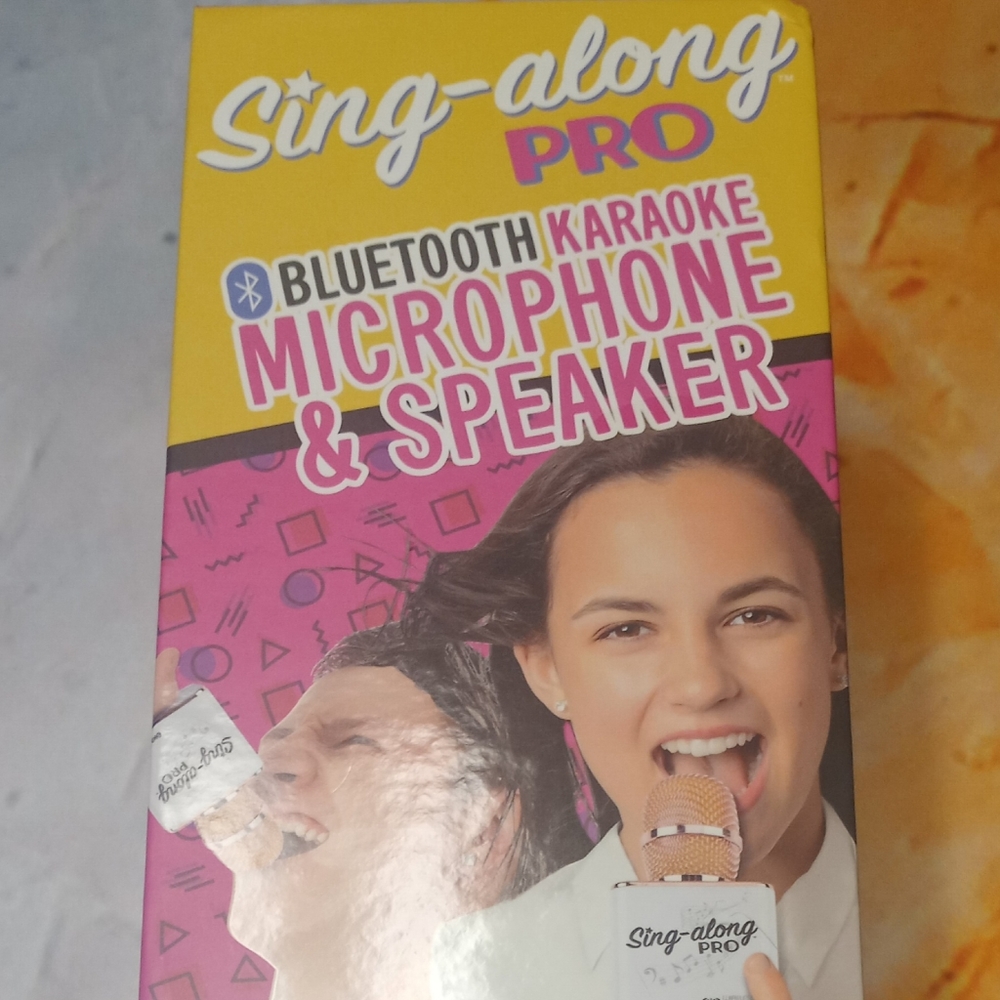 Sing along pro karaoke microphone